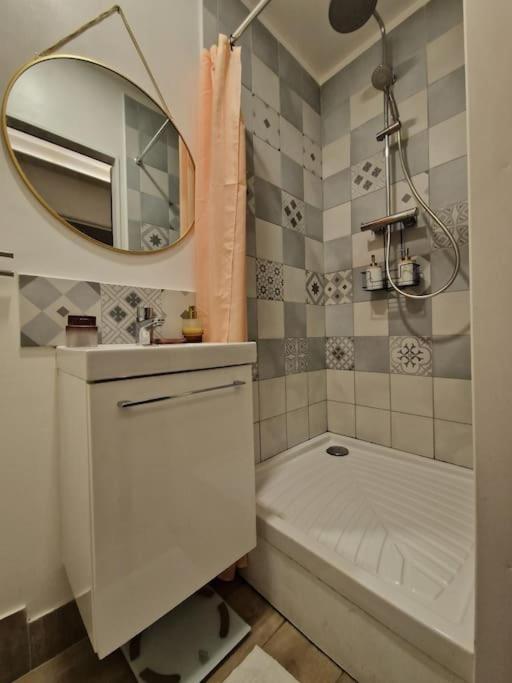 Studio Cosy - Coeur Du Vieux Lyon Apartment Exterior photo